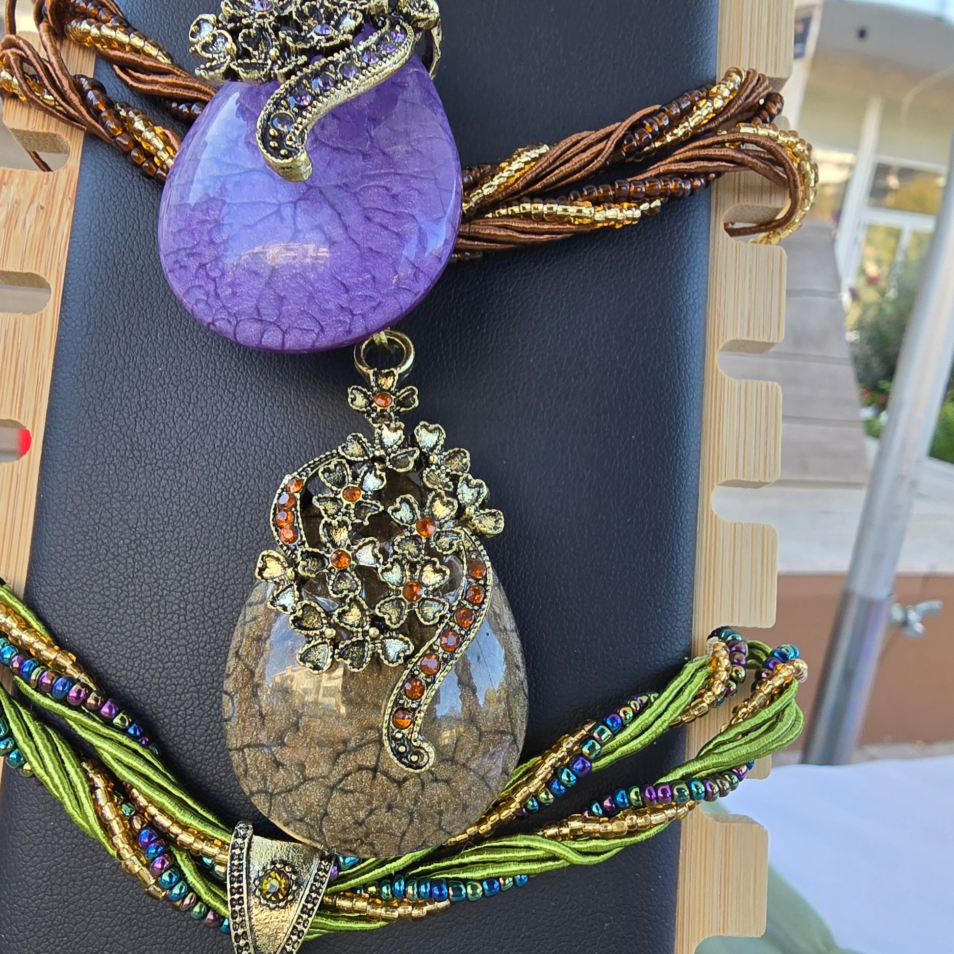 Collier Rena