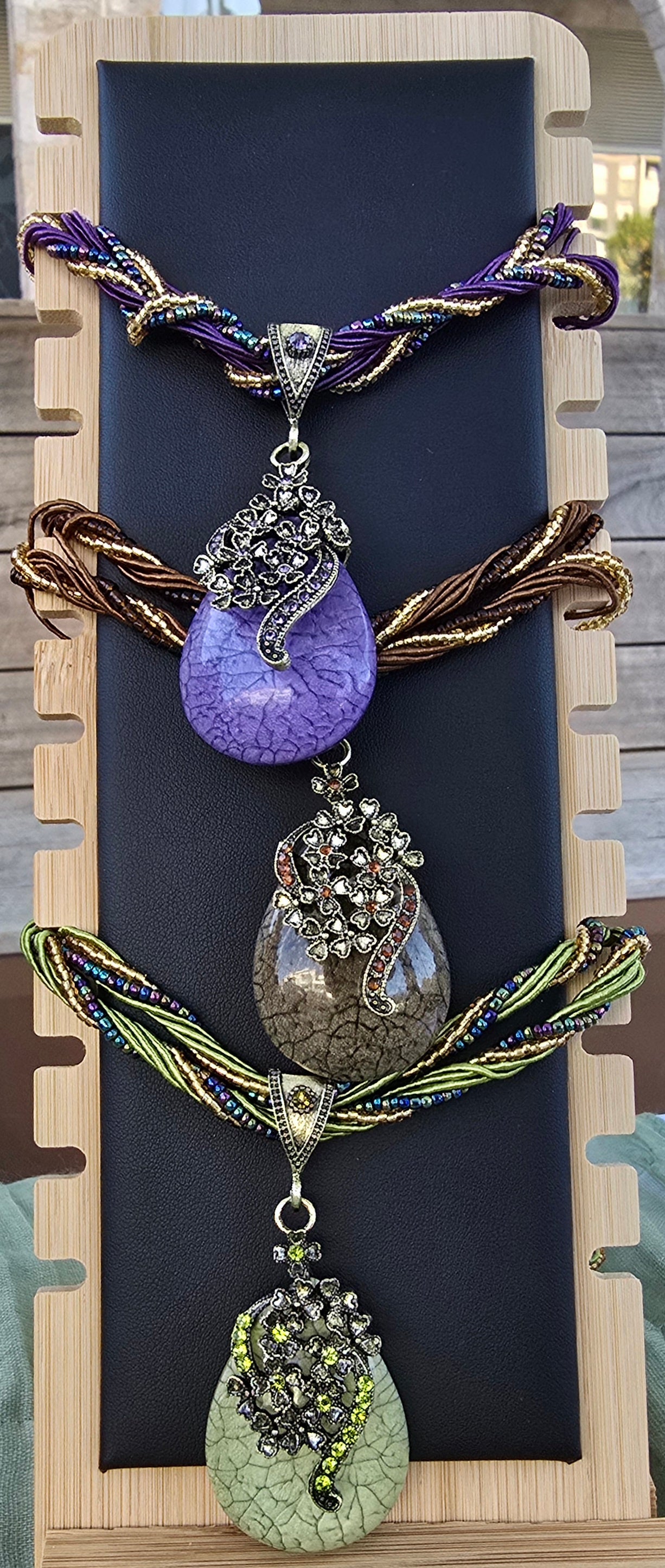 Collier Rena