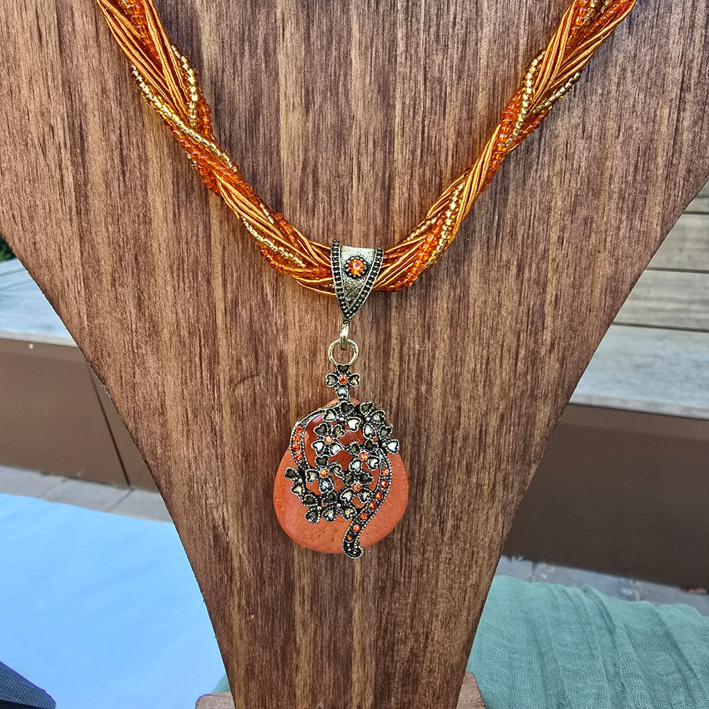 Collier Rena